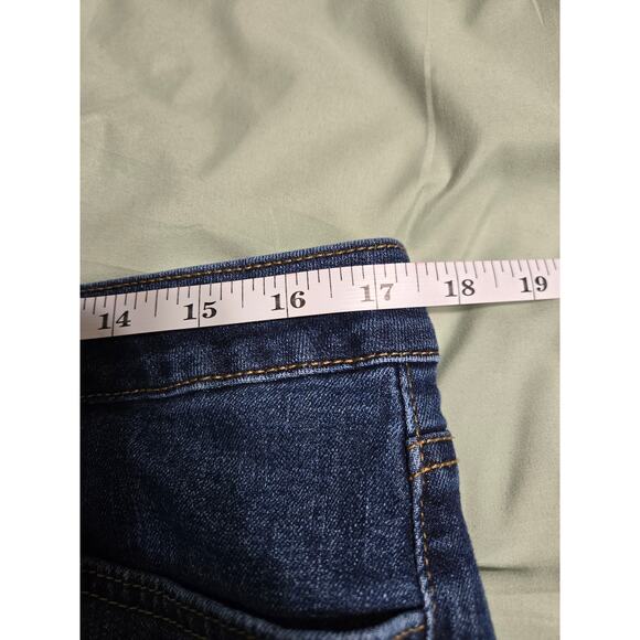 Seven7 size 12 women's weekend shorts - Picture 9 of 11